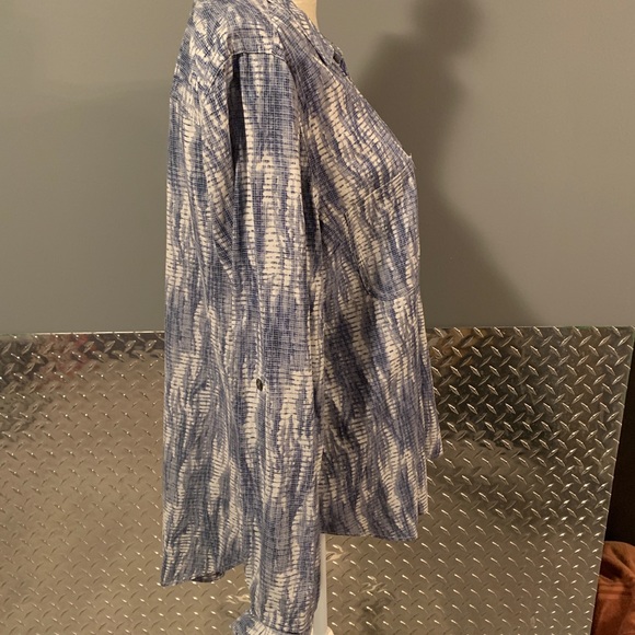 Rock & Republic Blue Wash Look - Picture 2 of 7